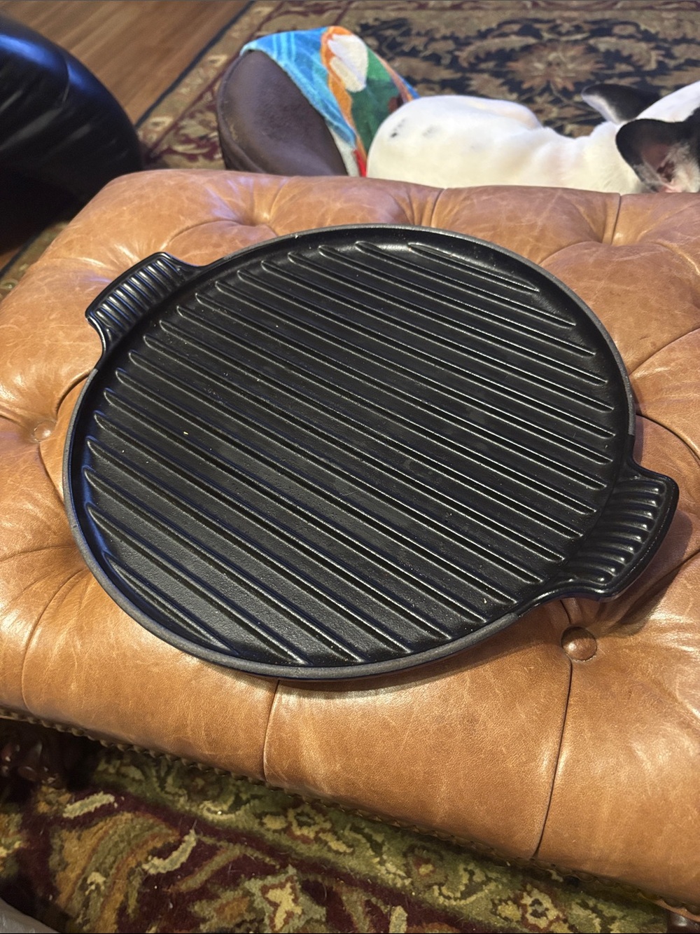 Le Creuset  Round Cast Iron Grill Pan with Side Handles 32